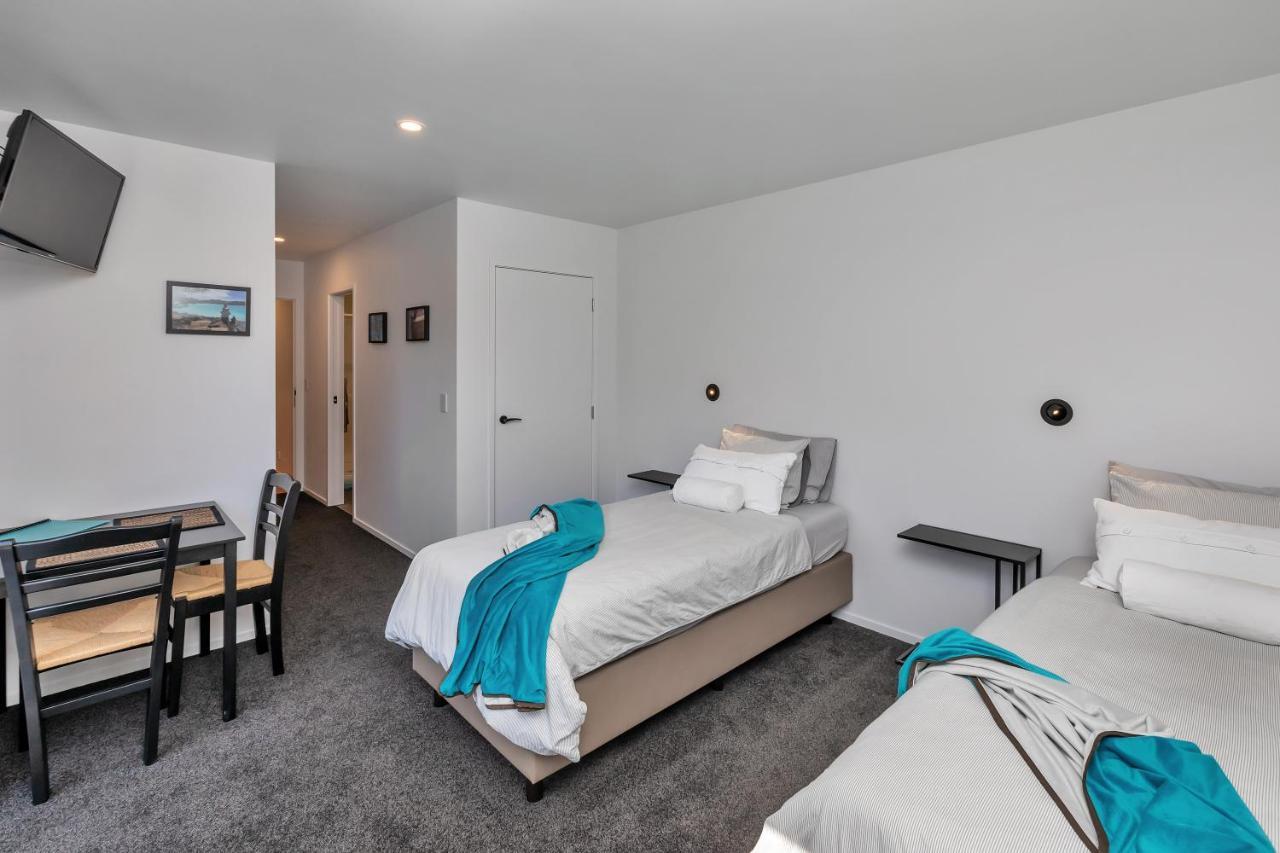 Bed and Breakfast Roy And Anns Haven One Tree Point Екстер'єр фото